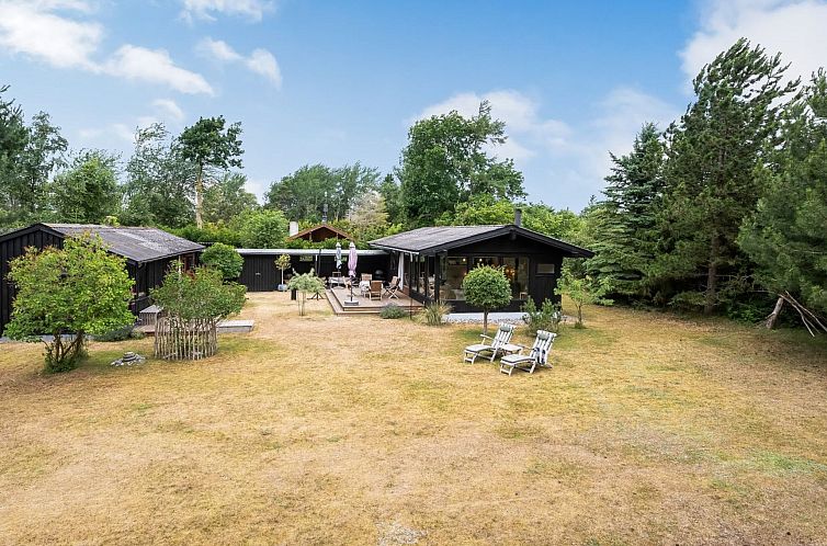 Vakantiehuis "Margit" - 10m from the sea
