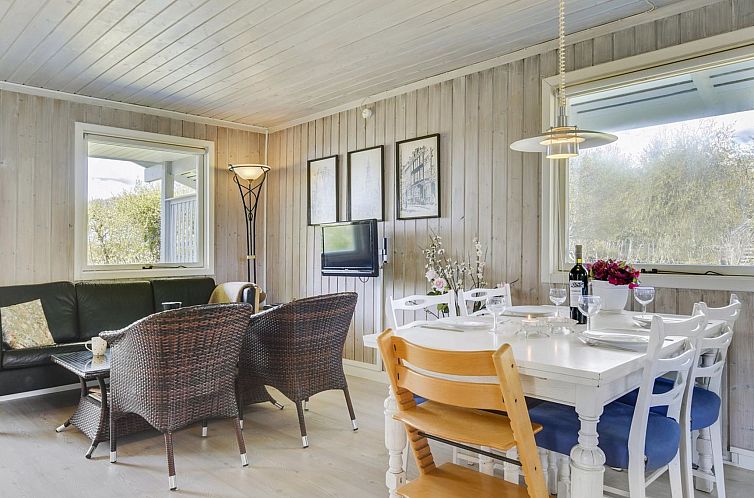 Vakantiehuis "Erva" - 495m from the sea