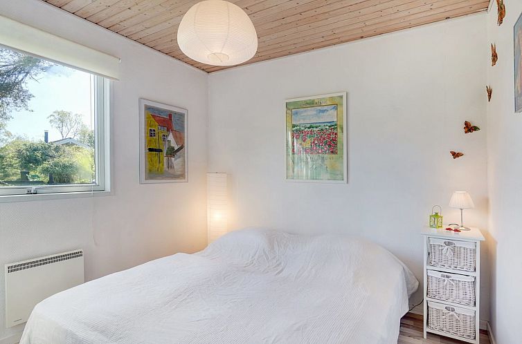 Vakantiehuis "Eweline" - 75m from the sea