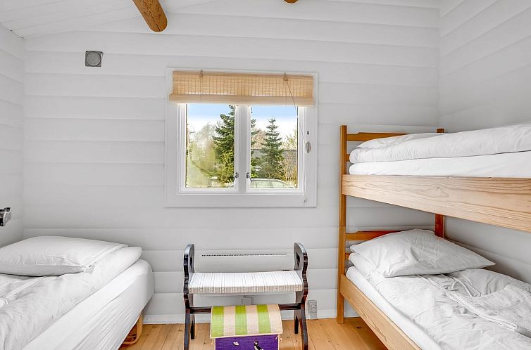 Vakantiehuis "Bengta" - 500m from the sea