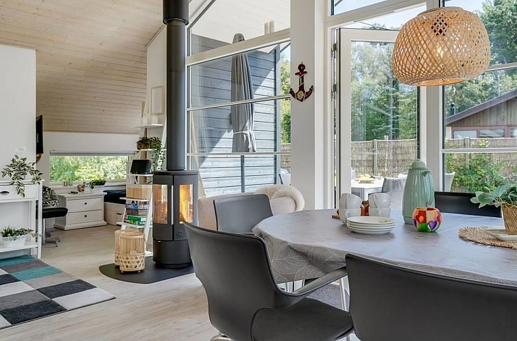 Vakantiehuis "Jelke" - 50m from the sea