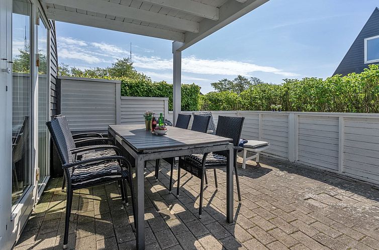 Vakantiehuis "Mijat" - 100m from the sea