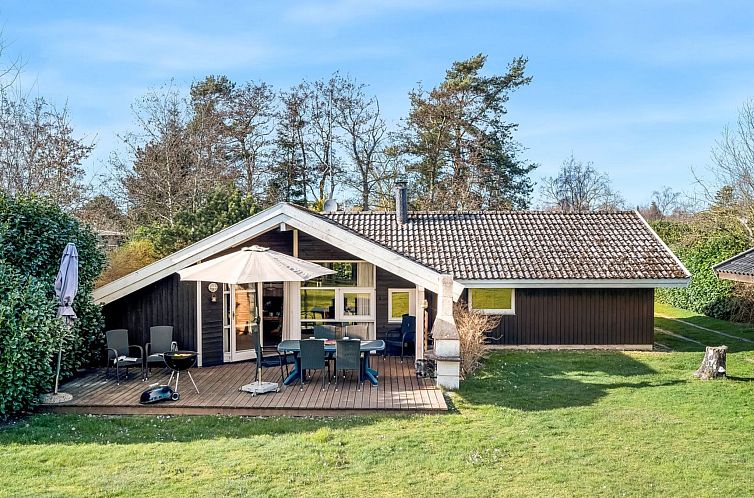 Guest house 0170339 - Holiday property Seeland - Vakantiehuis "Emili" - 300m from the sea