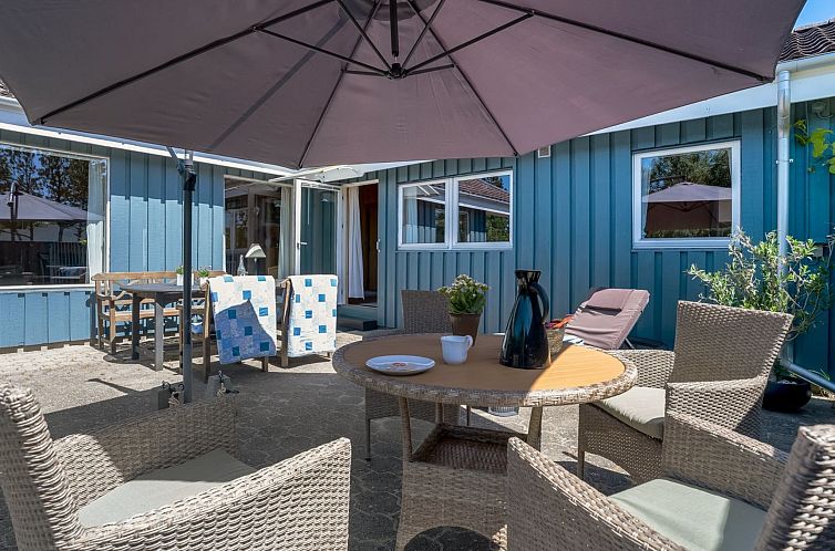 Vakantiehuis "Kaija" - 100m from the sea