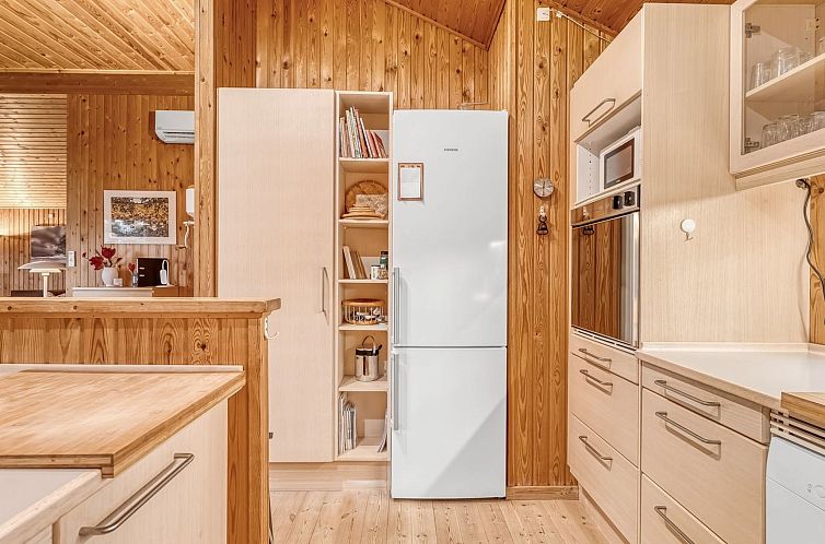 Vakantiehuis "Kaija" - 100m from the sea