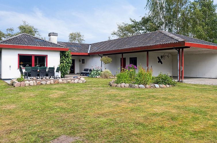 Vakantiehuis "Uta" - 300m from the sea