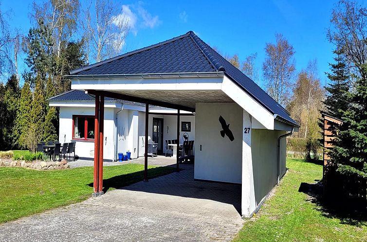 Vakantiehuis "Uta" - 300m from the sea
