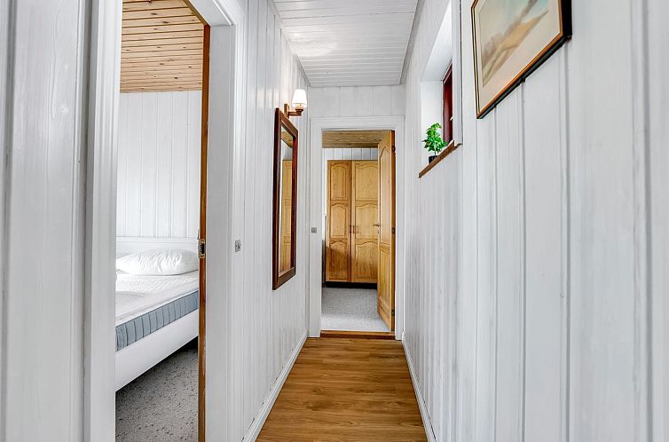 Vakantiehuis "Uta" - 300m from the sea