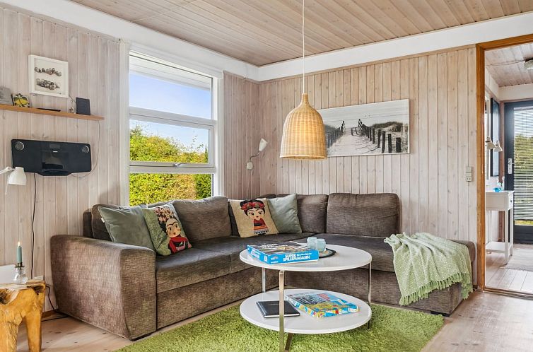 Vakantiehuis "Ilse" - 300m from the sea