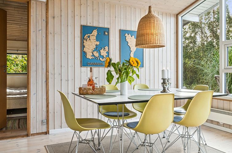 Vakantiehuis "Ilse" - 300m from the sea