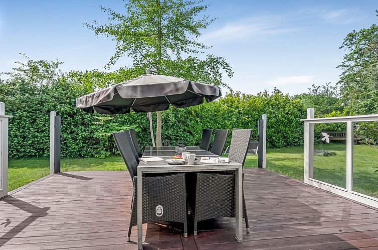 Vakantiehuis "Rusalina" - 400m from the sea