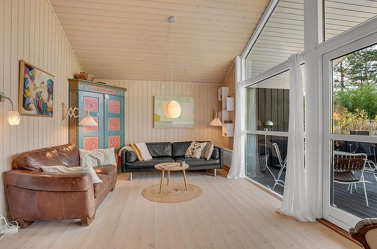 Vakantiehuis "Arisa" - 300m from the sea