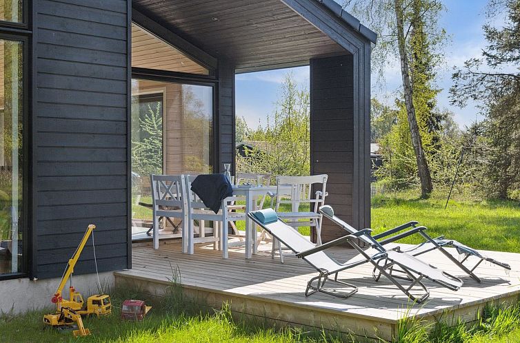 Vakantiehuis "Ivar" - 450m from the sea