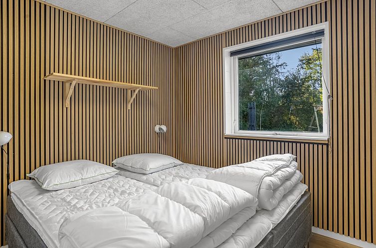 Vakantiehuis "Tameran" - 1km from the sea