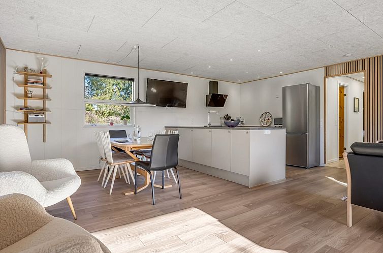 Vakantiehuis "Tameran" - 1km from the sea