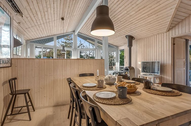 Vakantiehuis "Åse" - 1.3km from the sea