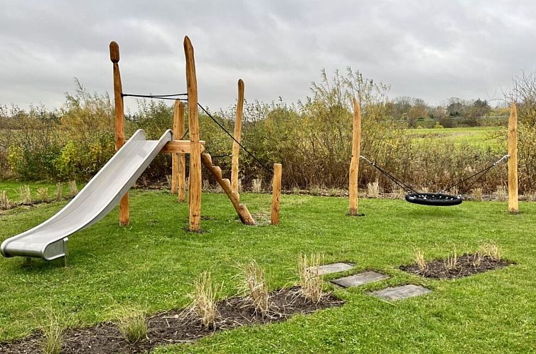 Vakantiehuis "Vara" - 800m from the sea