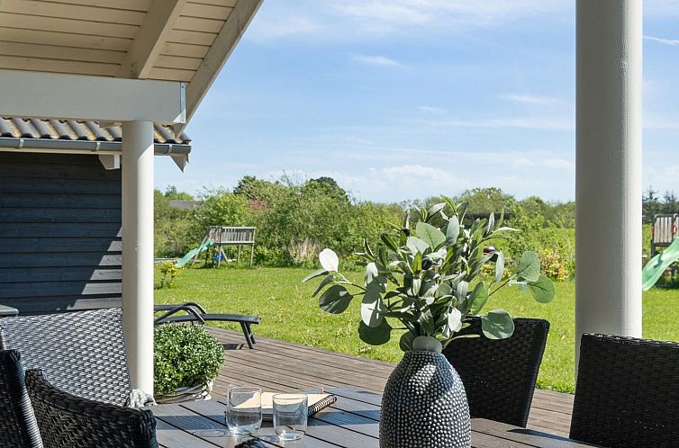 Vakantiehuis "Vara" - 800m from the sea