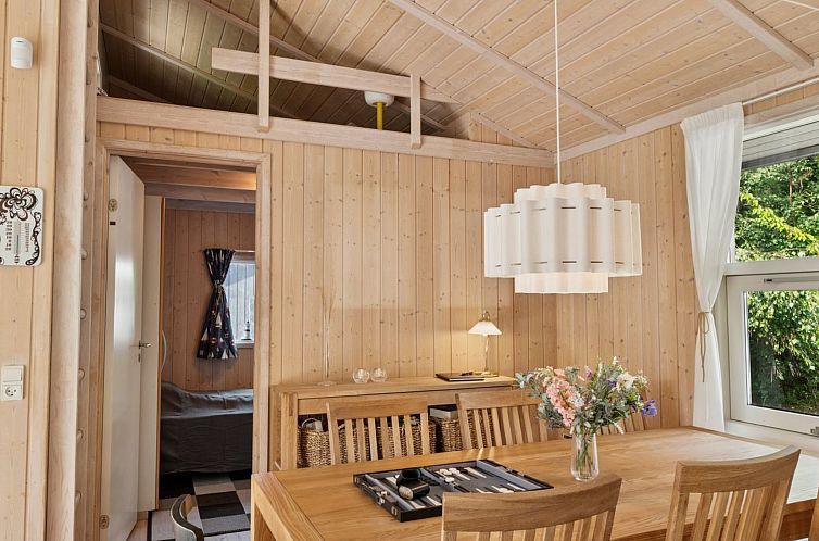 Vakantiehuis "Erko" - 575m from the sea