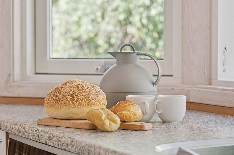 Vakantiehuis "Erko" - 575m from the sea