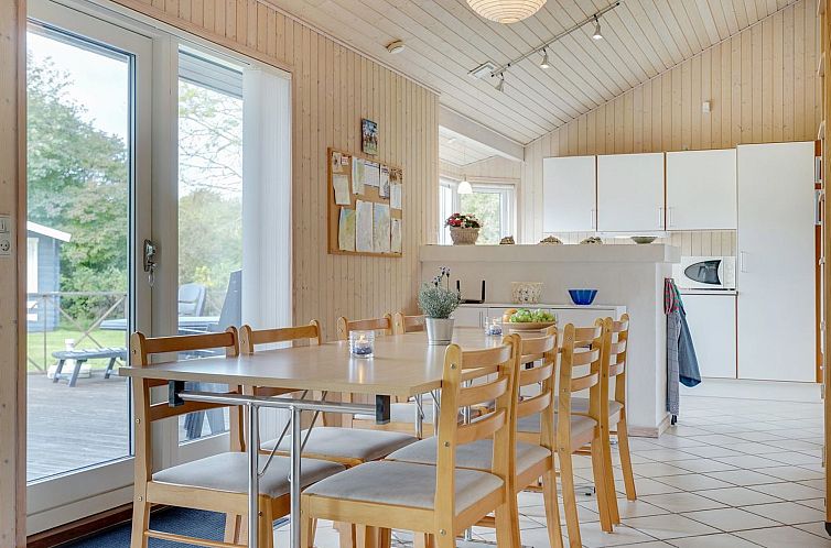 Vakantiehuis "Olina" - 1km from the sea