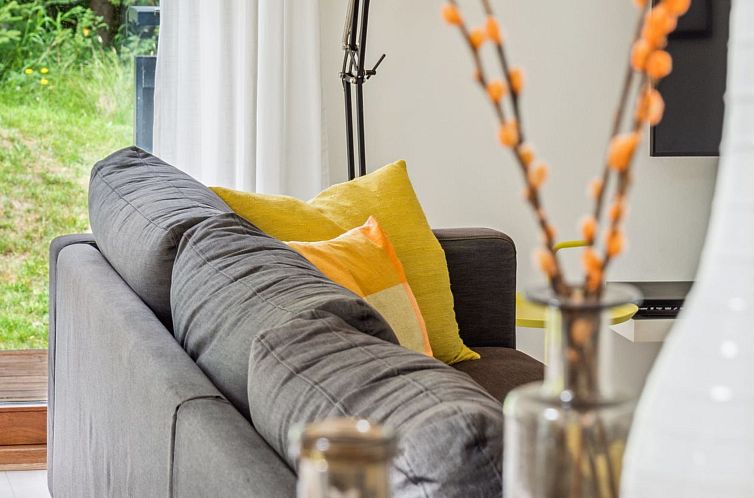 Vakantiehuis "Lucie" - 1.5km from the sea