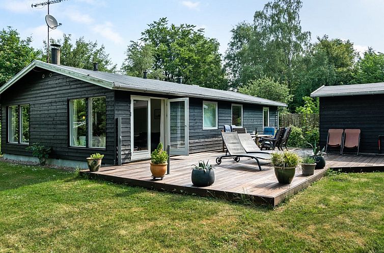 Guest house 0170518 - Holiday property Seeland - Vakantiehuis "Lucie" - 1.5km from the sea