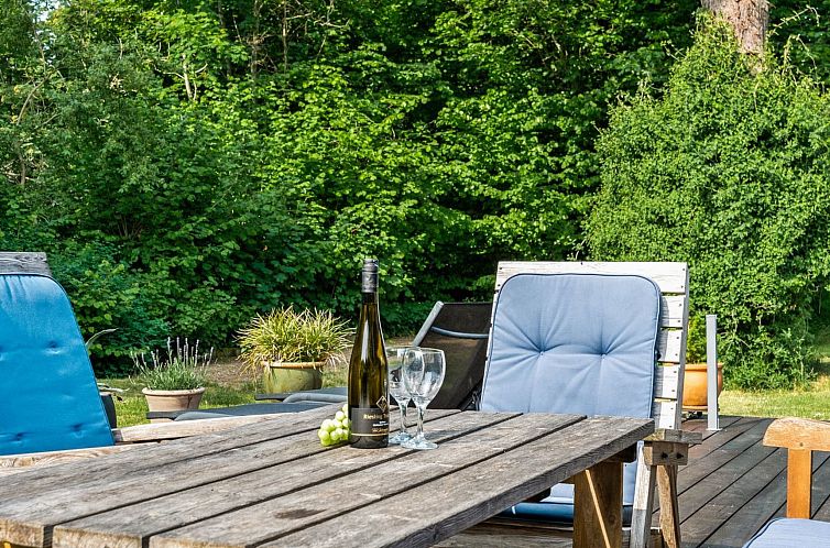 Vakantiehuis "Lucie" - 1.5km from the sea