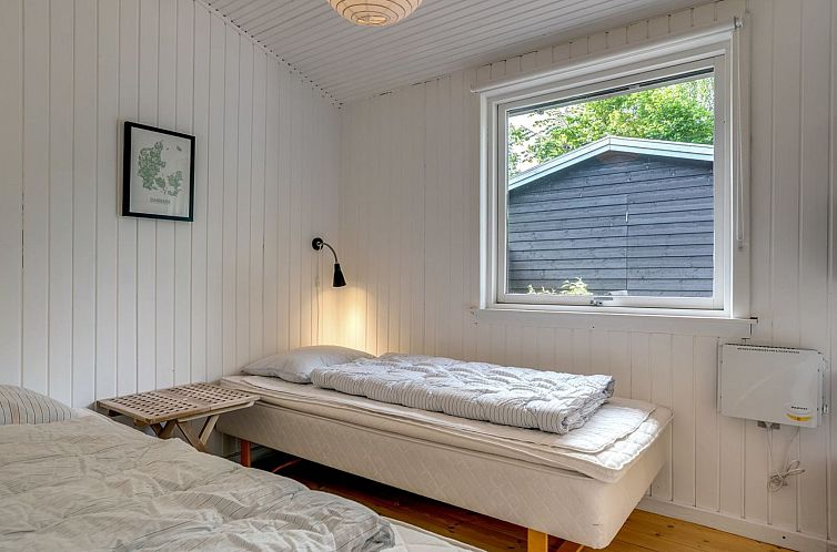 Vakantiehuis "Lucie" - 1.5km from the sea