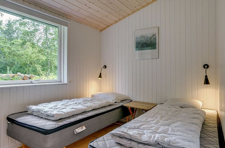 Vakantiehuis "Lucie" - 1.5km from the sea