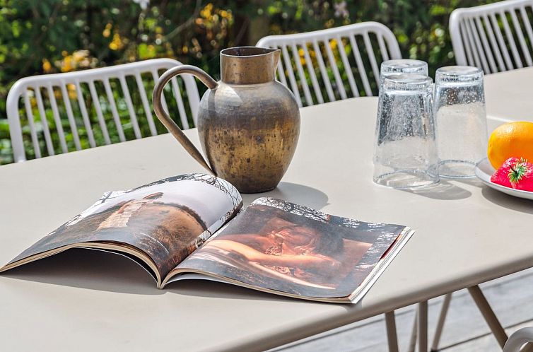 Vakantiehuis "Tonia" - 290m from the sea