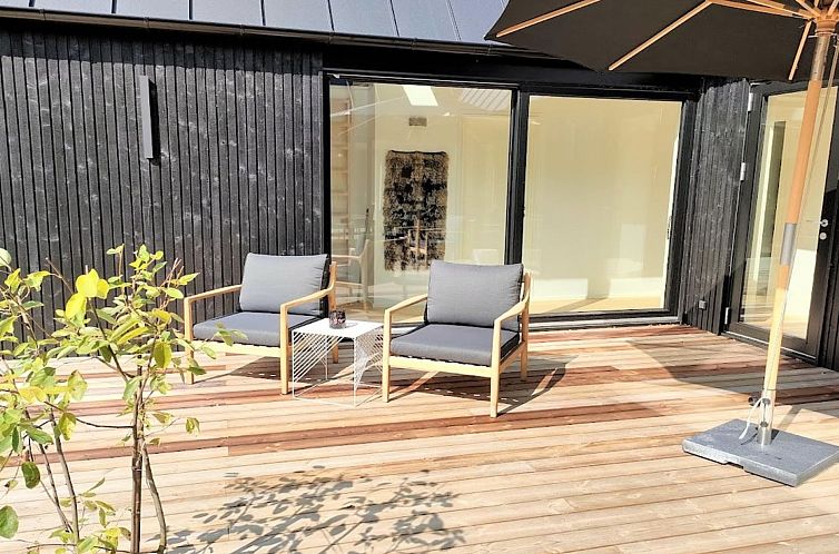 Vakantiehuis "Anssi" - 300m from the sea