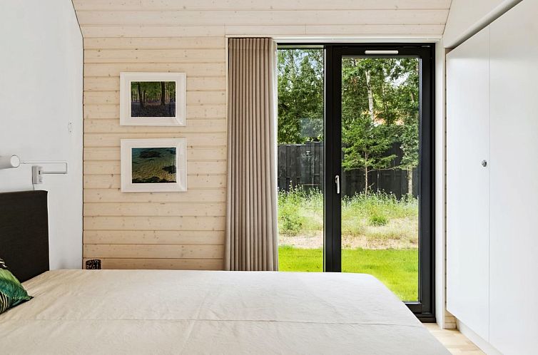 Vakantiehuis "Anssi" - 300m from the sea