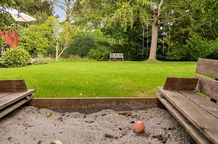 Vakantiehuis "Lauri" - 2.3km from the sea