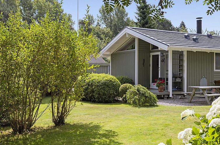 Vakantiehuis "Franke" - 1.2km from the sea