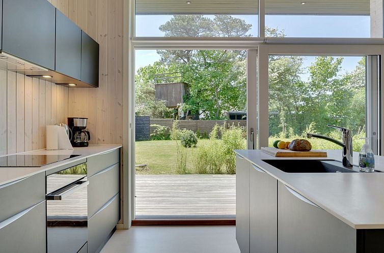 Vakantiehuis "Topenga" - 300m from the sea