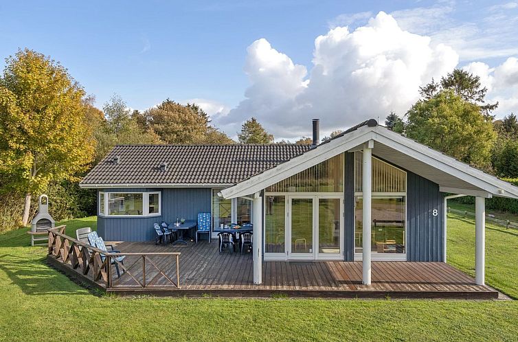 Vakantiehuis "Olina" - 1km from the sea