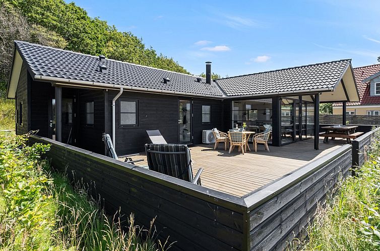 Vakantiehuis "Gunver" - 150m from the sea