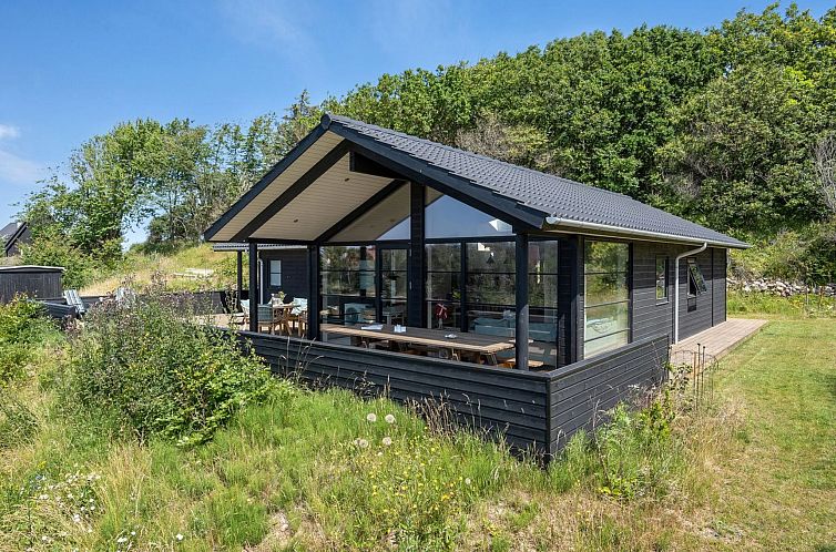 Vakantiehuis "Gunver" - 150m from the sea