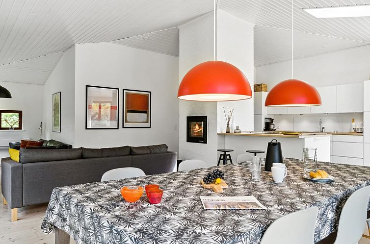 Vakantiehuis "Jonce" - 250m from the sea