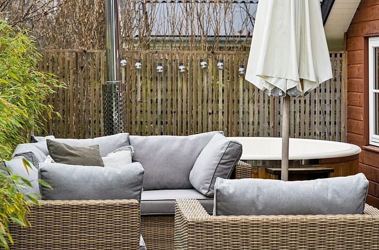 Vakantiehuis "Galatia" - 1.4km from the sea