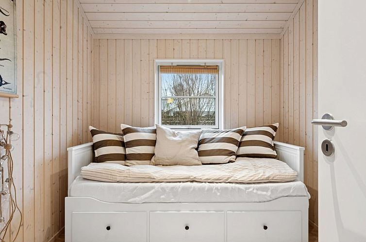 Vakantiehuis "Galatia" - 1.4km from the sea