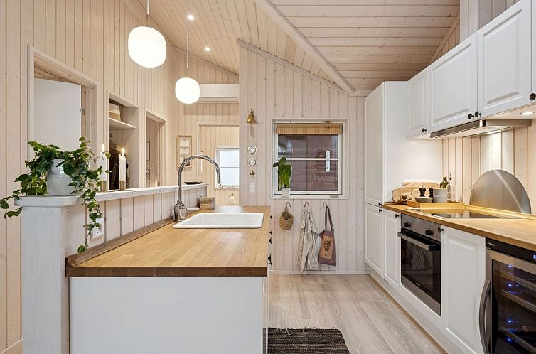 Vakantiehuis "Galatia" - 1.4km from the sea