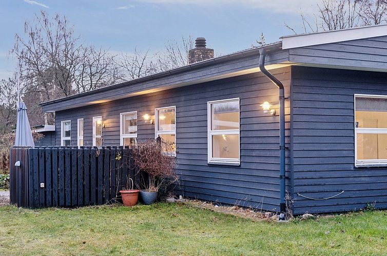 Vakantiehuis "Nayeli" - 1.2km from the sea