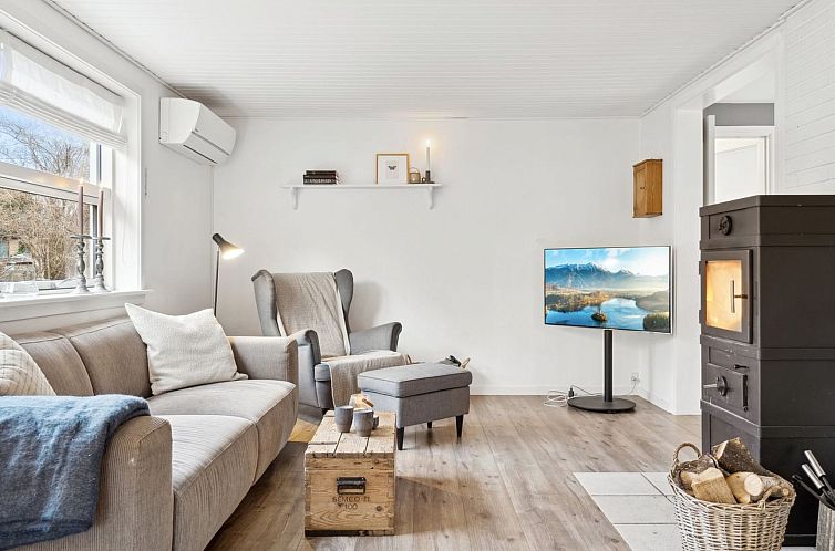 Vakantiehuis "Nayeli" - 1.2km from the sea