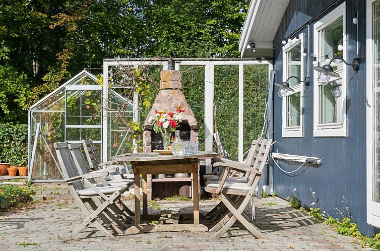 Vakantiehuis "Aleksia" - 1.4km from the sea