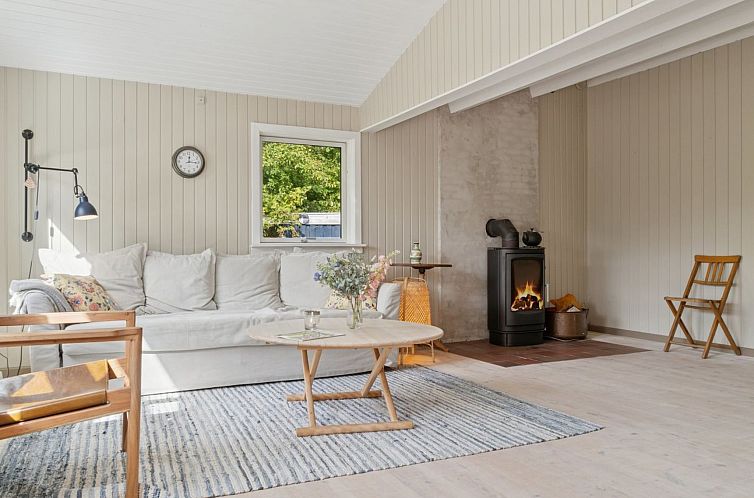 Vakantiehuis "Aleksia" - 1.4km from the sea