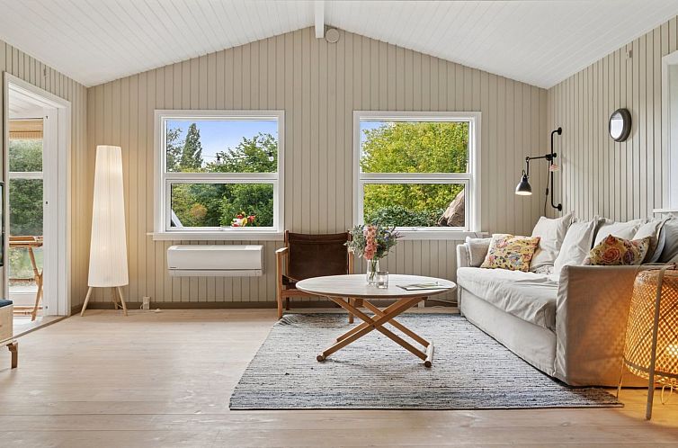 Vakantiehuis "Aleksia" - 1.4km from the sea