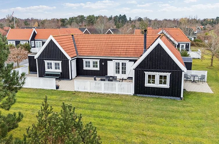 Vakantiehuis "Franka" - 1.1km from the sea