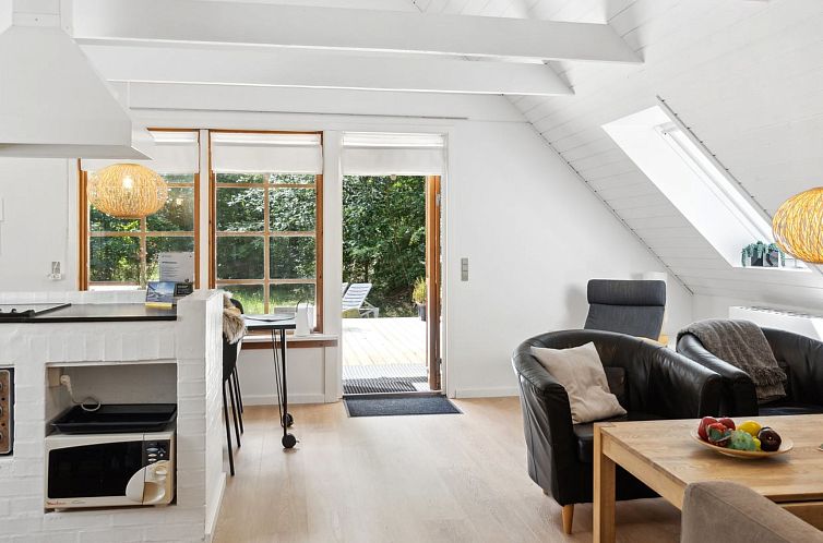 Vakantiehuis "Jörn" - 800m from the sea